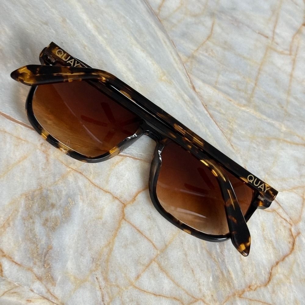 Quay Australia On The Fly Tortoise Shell Aviator Sunglasses Brown Gradient Lens - Picture 13 of 14